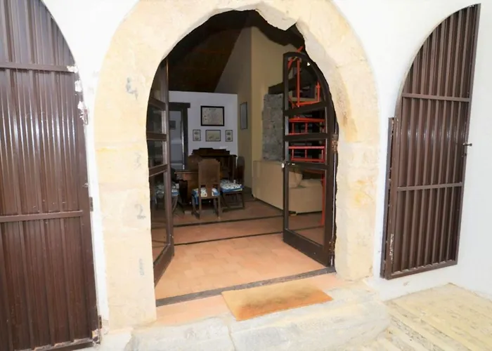 La Casa Gotica - 5815 Isla